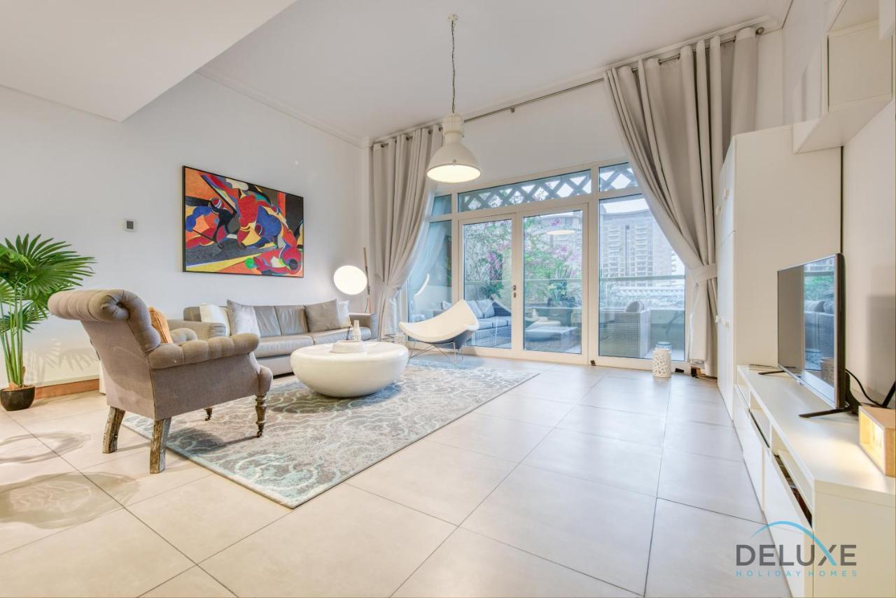 Lively 1 Bedroom At Al Nabat Shoreline 8 Palm Jumeirah By Deluxe Holiday Homes Dubaj Exteriér fotografie